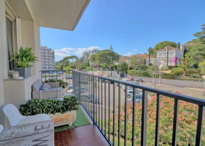 Ref Selv -palmes D'or * Cannes